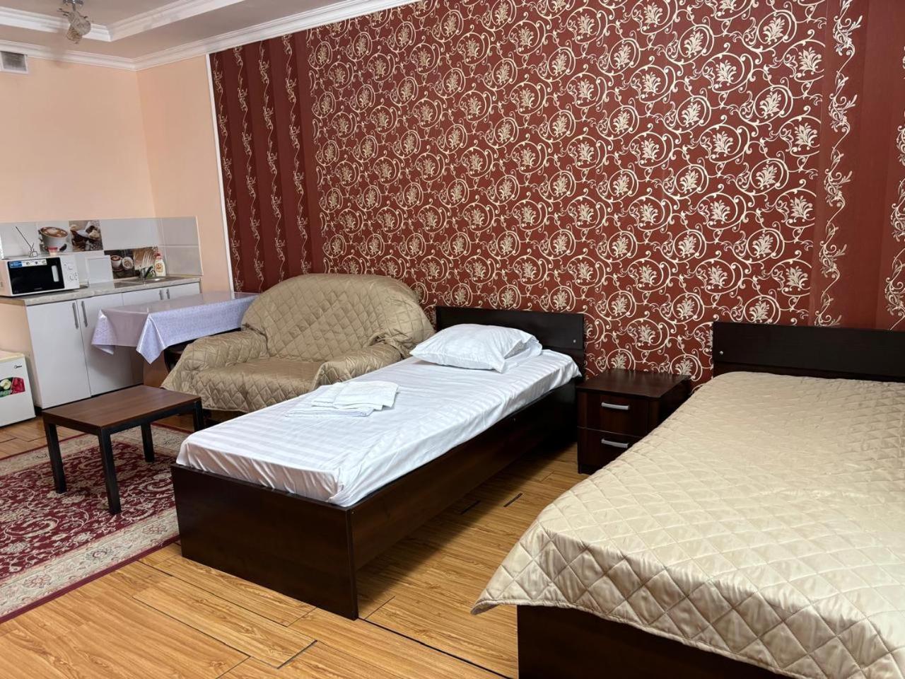Hotel Sky House Astana Esterno foto